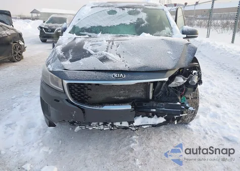 2016 Kia Sedona Lx z USA, uszkodzony, nr VIN KNDMB5C18G6180025